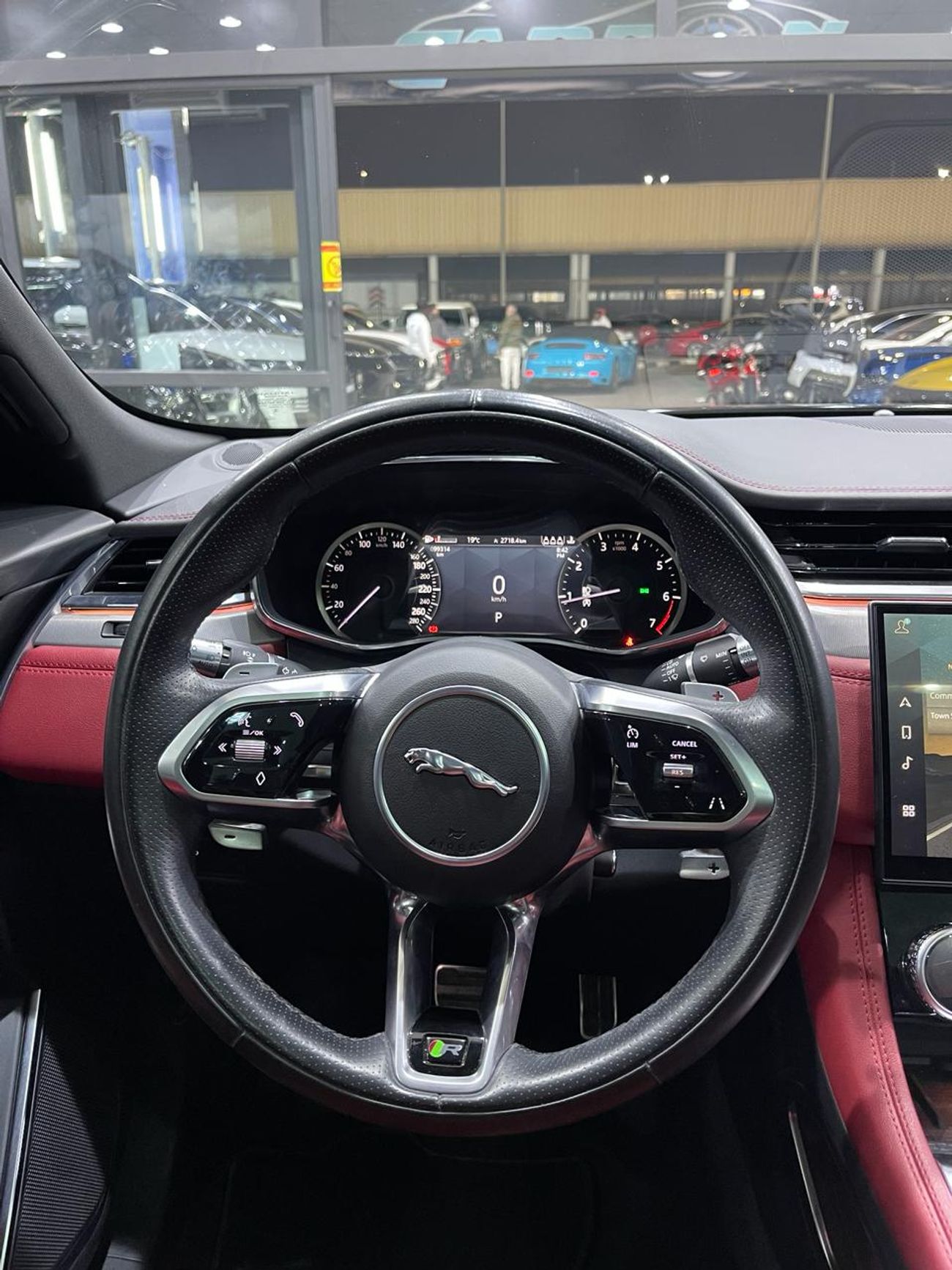 Jaguar F Pace R-Dynamic Black P250 2.0L