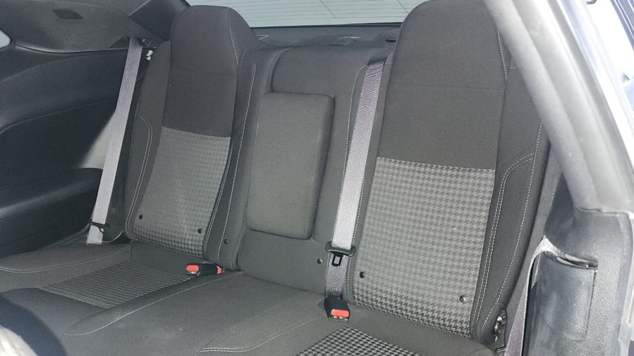 دودج تشالينجر sxt