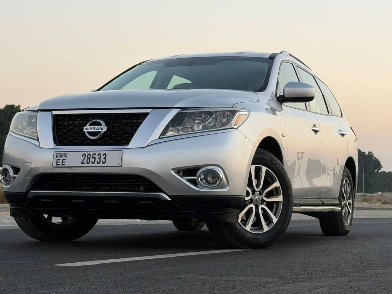 Nissan Pathfinder SV 3.5L (260 HP) 4WD