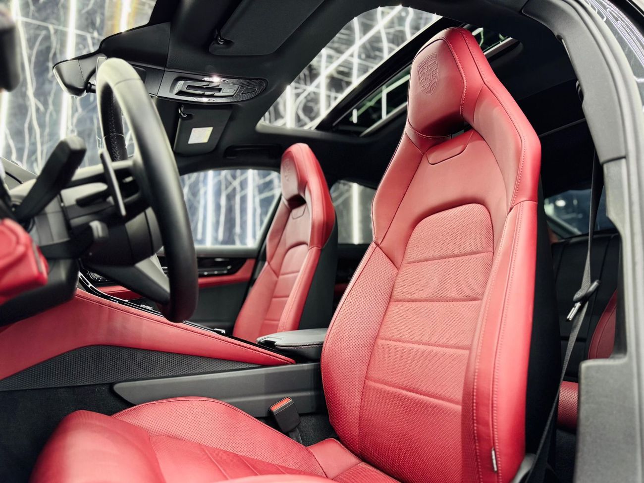 Porsche Panamera 2025 Porsche Panamera 4S E-Hybrid, 2029 Porsche Warranty, Just Been Serviced, Very Low Kms, GCC