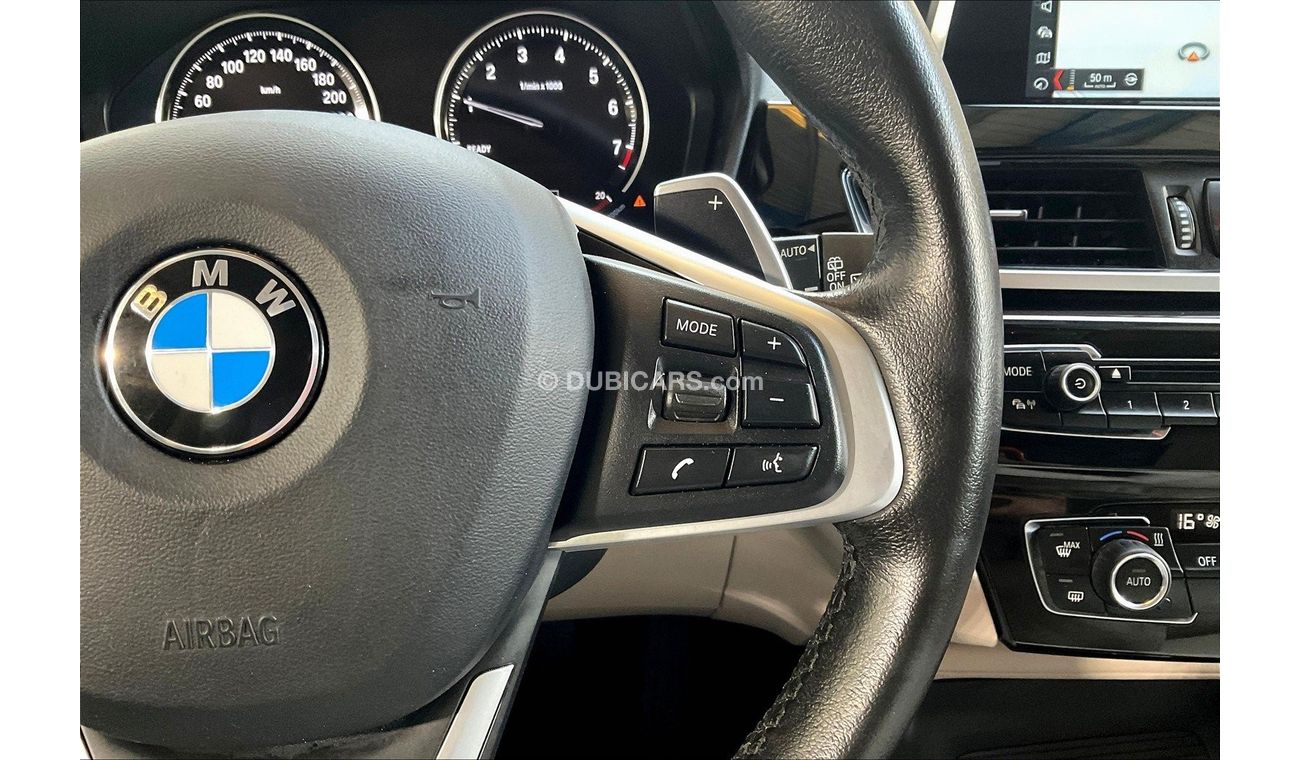 BMW X1 sDrive 20i Sport Line