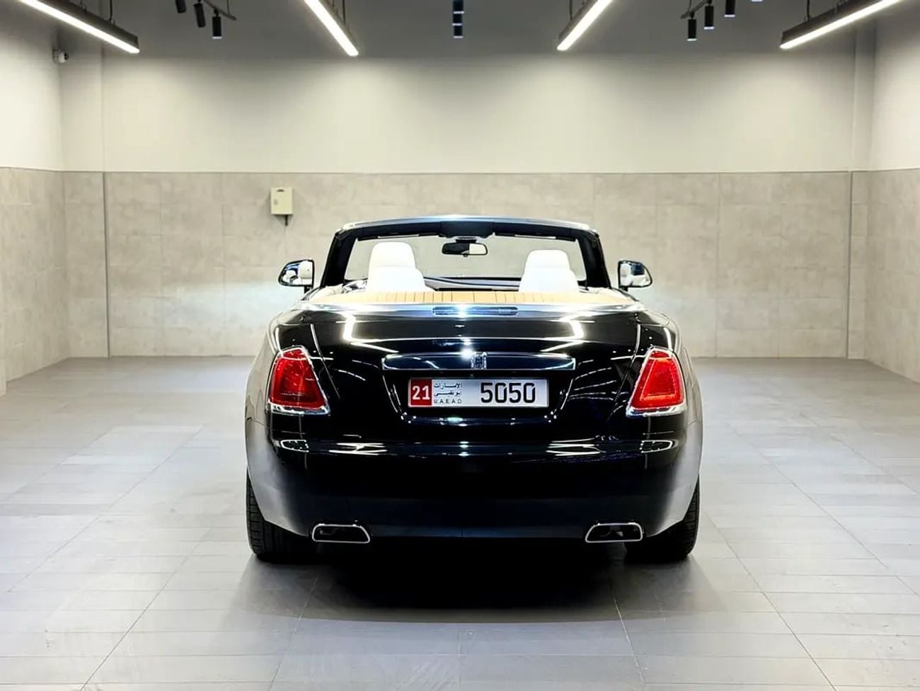 Rolls Royce Dawn Standard - Korean Specs - Pristine Condition