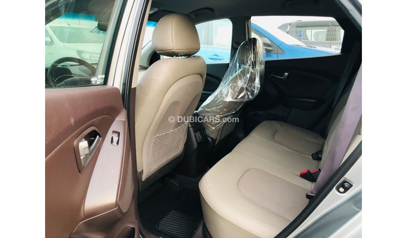 Used Hyundai Tucson Power seat 4WD Cruise control Awesome deal