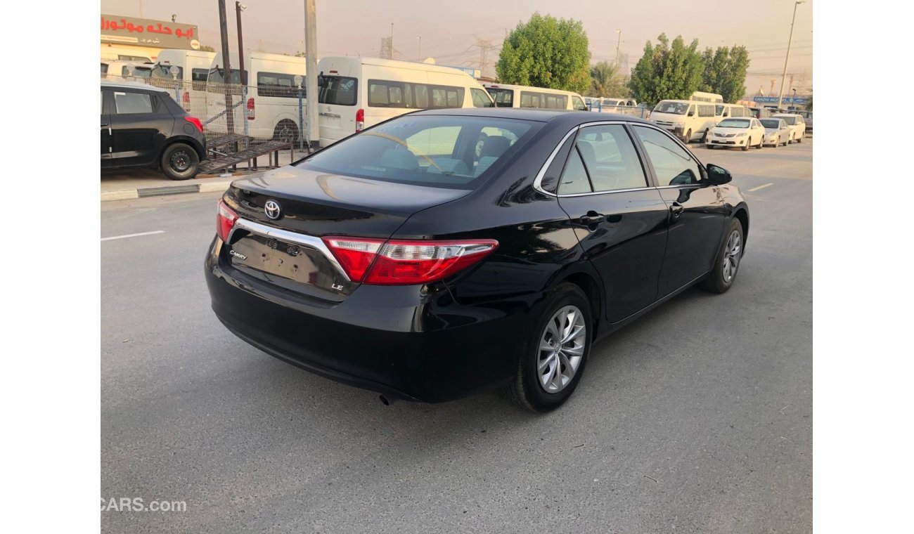 Toyota Camry LE US Specs