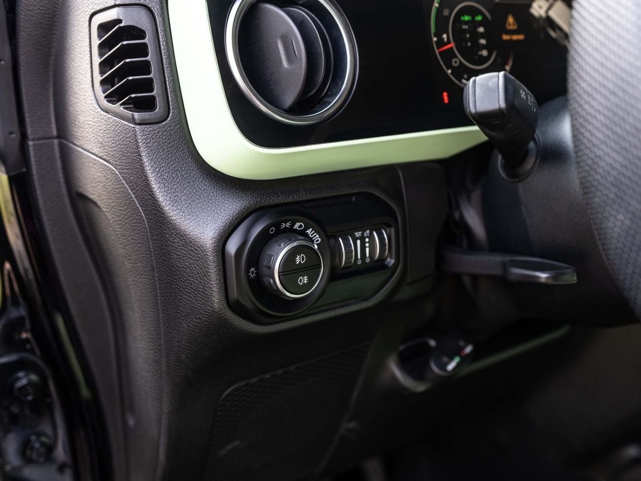 Jeep Wrangler SAHARA