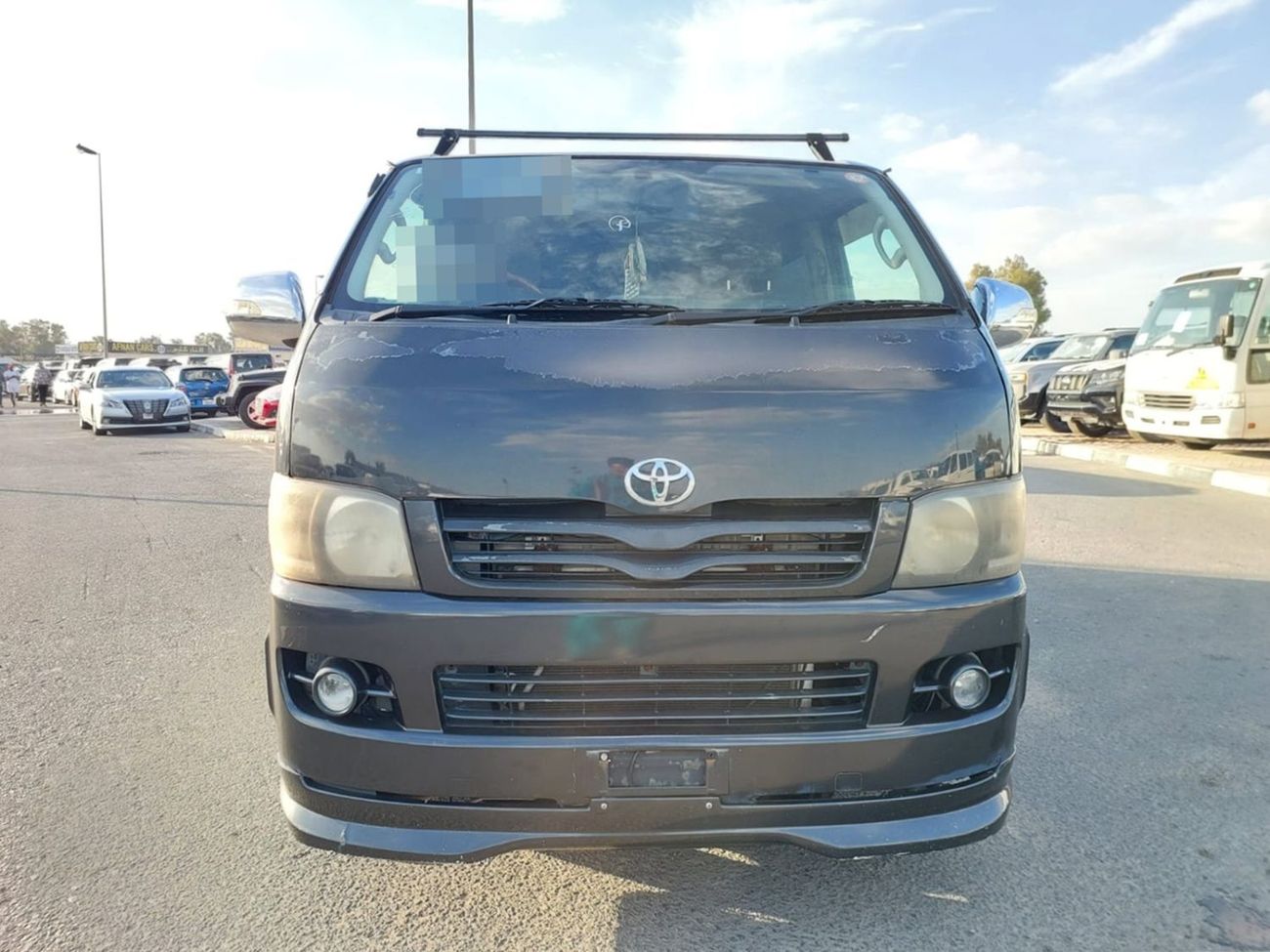 Toyota Hiace TOYOTA HIACE VAN RHD 2005 MODEL 2.0 L PETROL AUTOMATIC(PM19959)