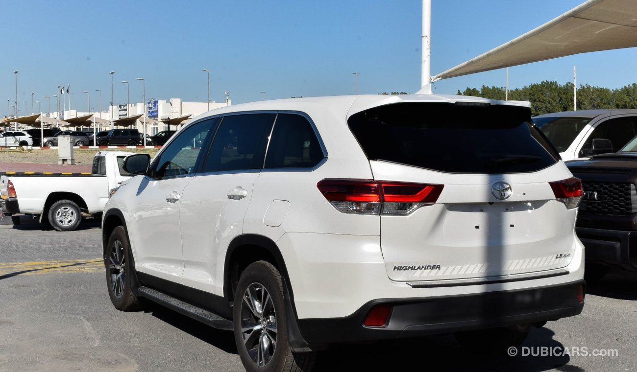 Toyota Highlander LE AWD