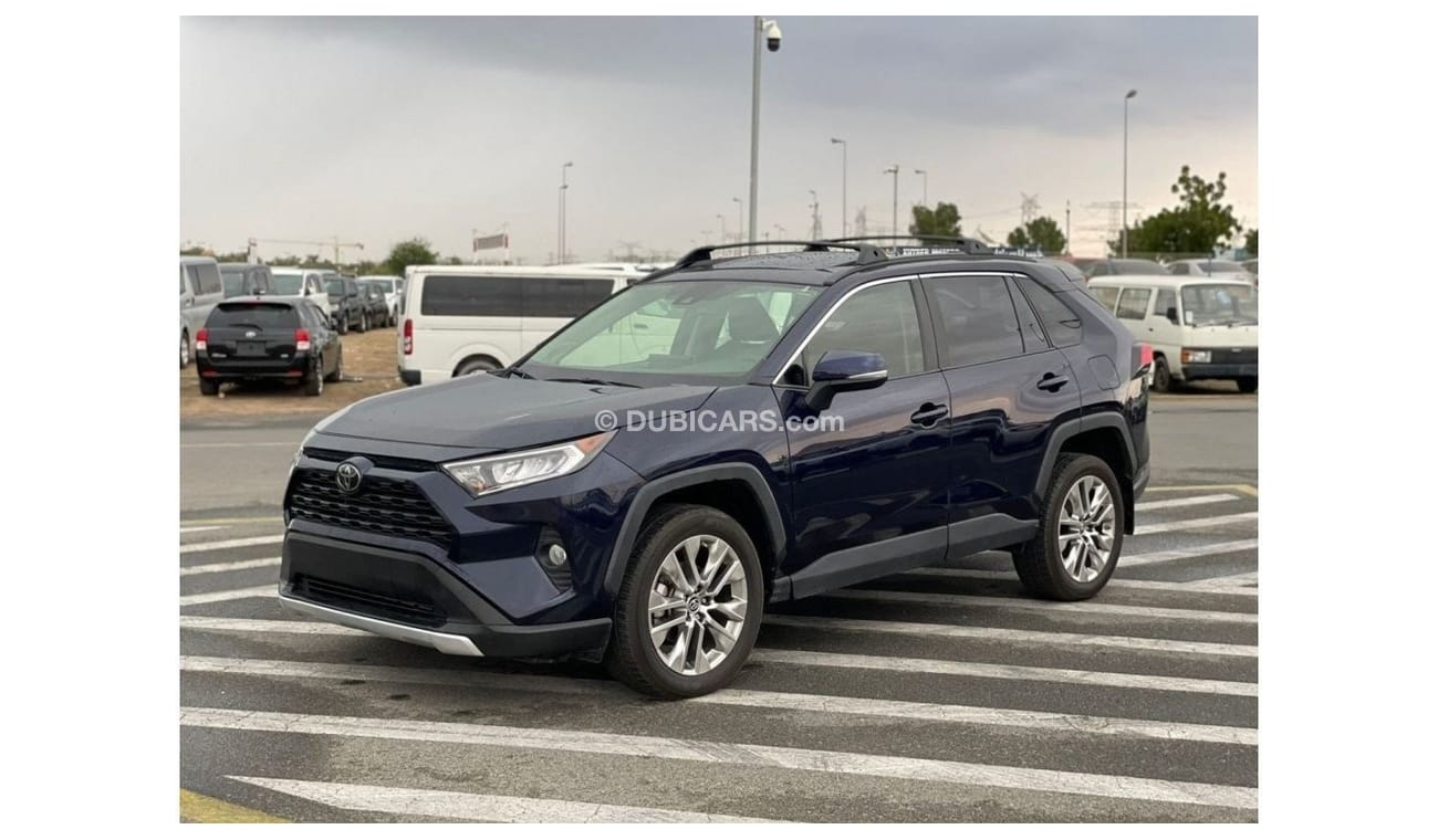 Toyota RAV4 *Offer*2019 Toyota Rav4 XLE Premium 4x4 Active Radar & Full Option / EXPORT ONLY