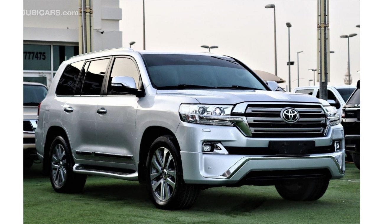 Toyota Land Cruiser VXR VXR Kyiv Air, Alarm/Anti-Theft System, AM/FM Radio, Aux Audio In, Bluetooth System, Cassette Pla