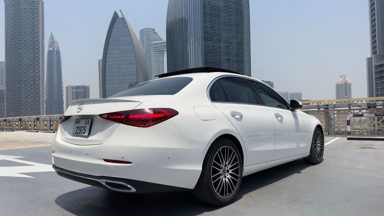 Mercedes-Benz C 200 Mercedes Benz C300 With 0% Downpayment Bank Finance 2.0L turbo Very nice clean car NO ACCEDENT Price