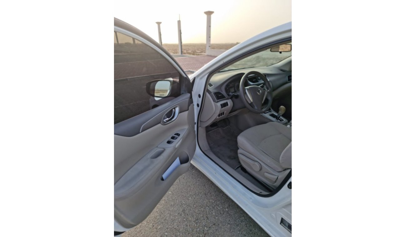 Nissan Tiida نيسان تيدا 1600cc