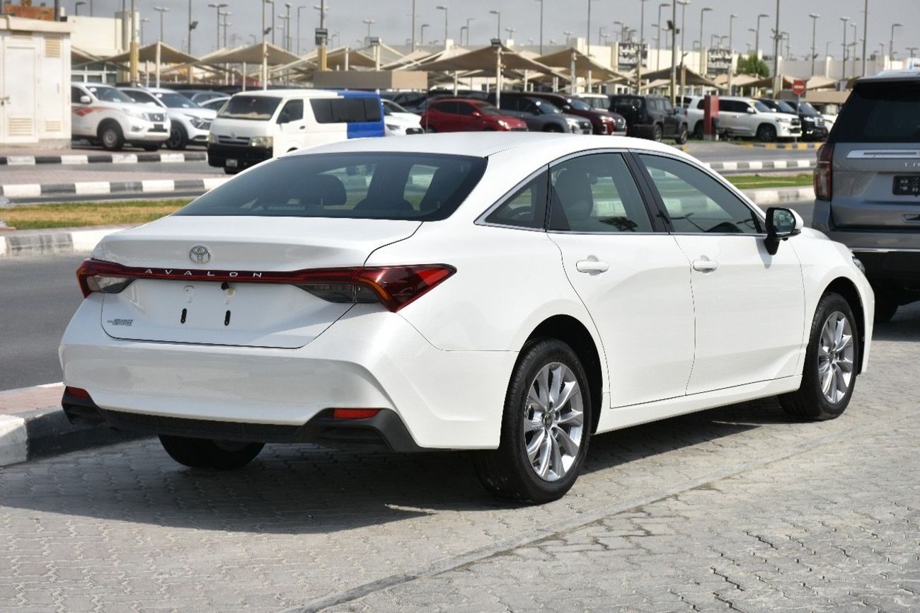 Toyota Avalon Zero KM