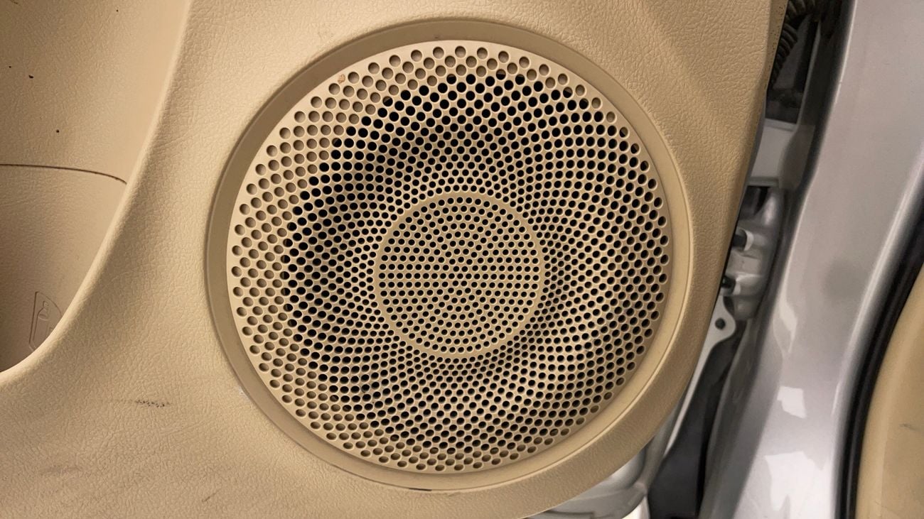 تويوتا يارس E 1.5 | بدون دفعة مقدمة | اختبار القيادة في المنزل