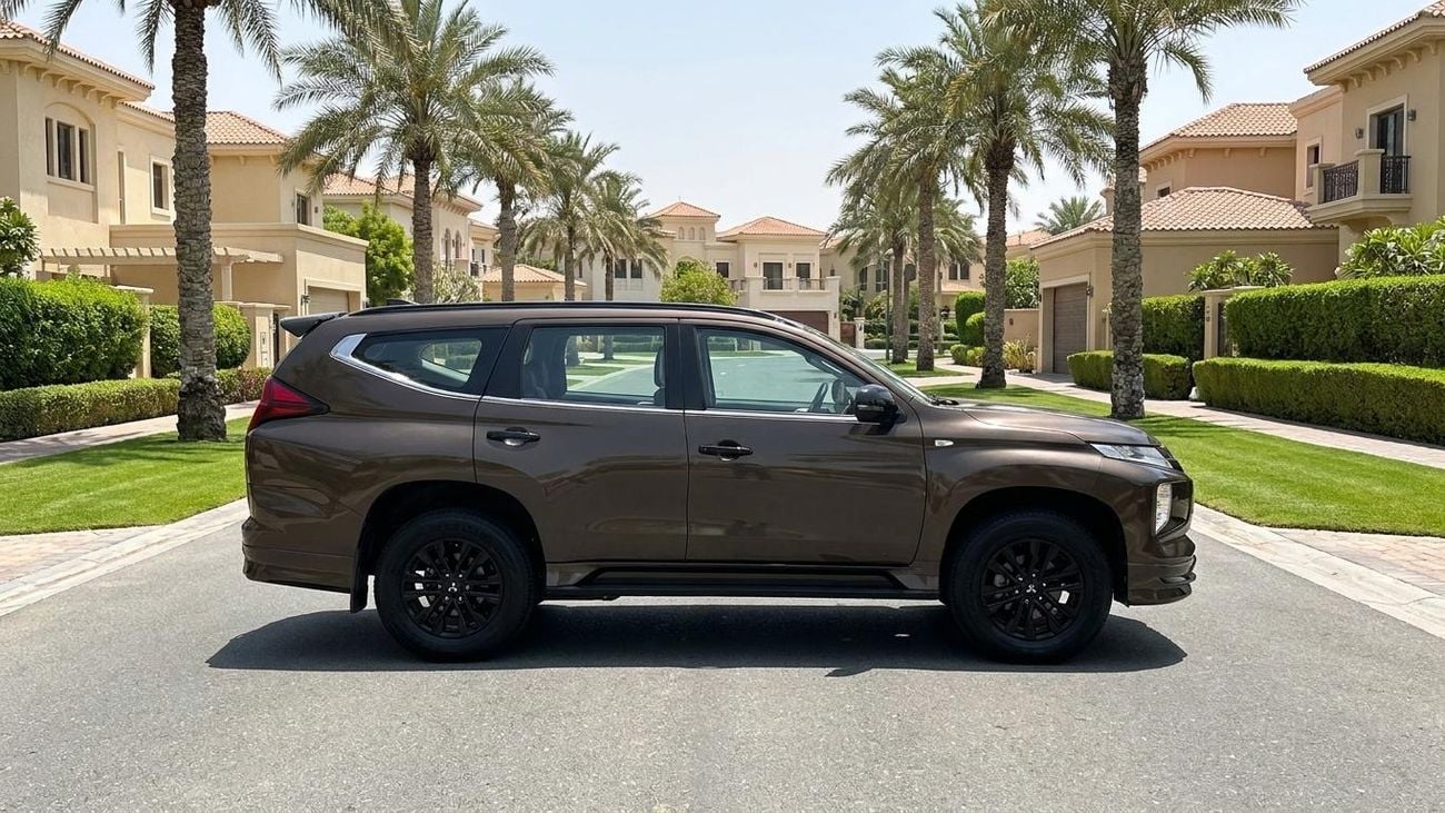 Mitsubishi Montero Sport GLS MIDLINE 2022 | AED 999/Month | 0 DP | 30 Day Return | Warranty | Service History