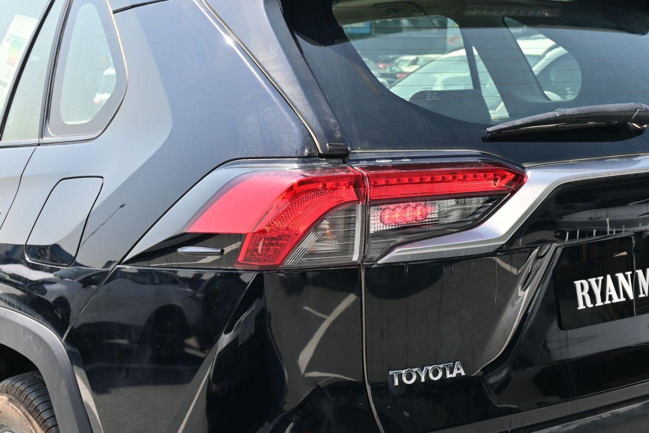 تويوتا راف ٤ Toyota RAV4 Limited 2.5L Hybrid AWD, Side Radar, GCC