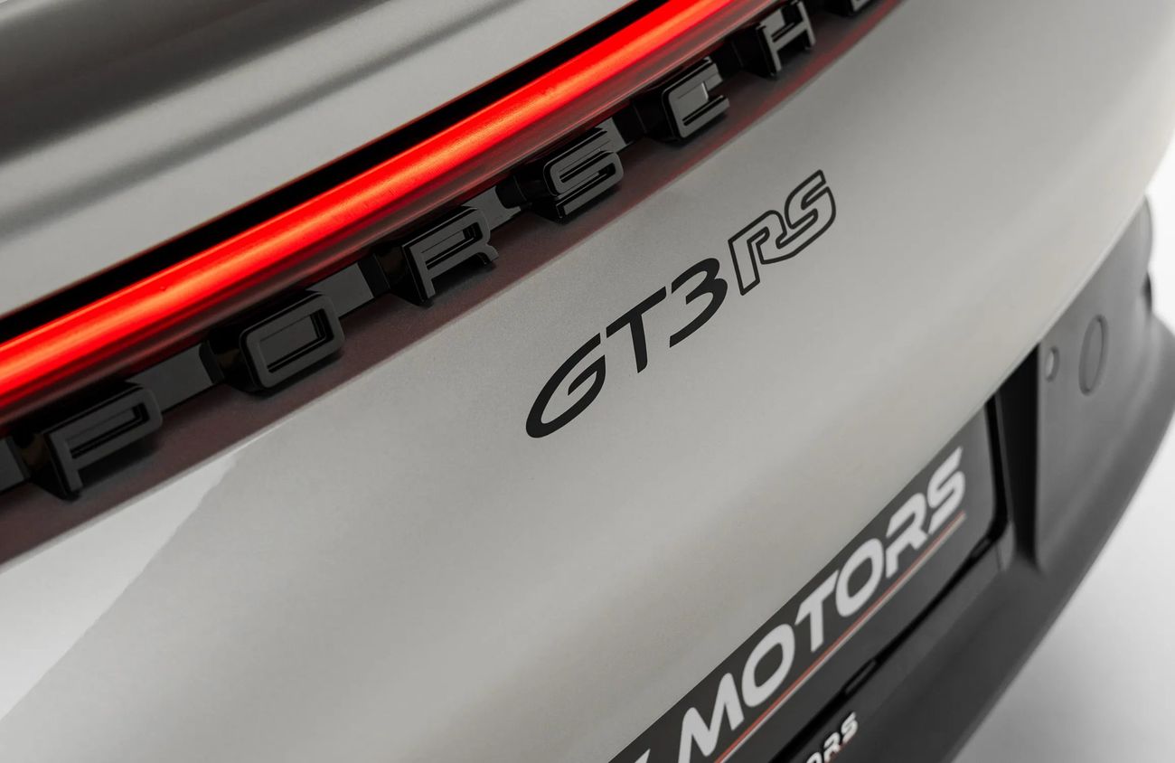 بورش 911 4.0L F-6 Naturally Aspirated Engine