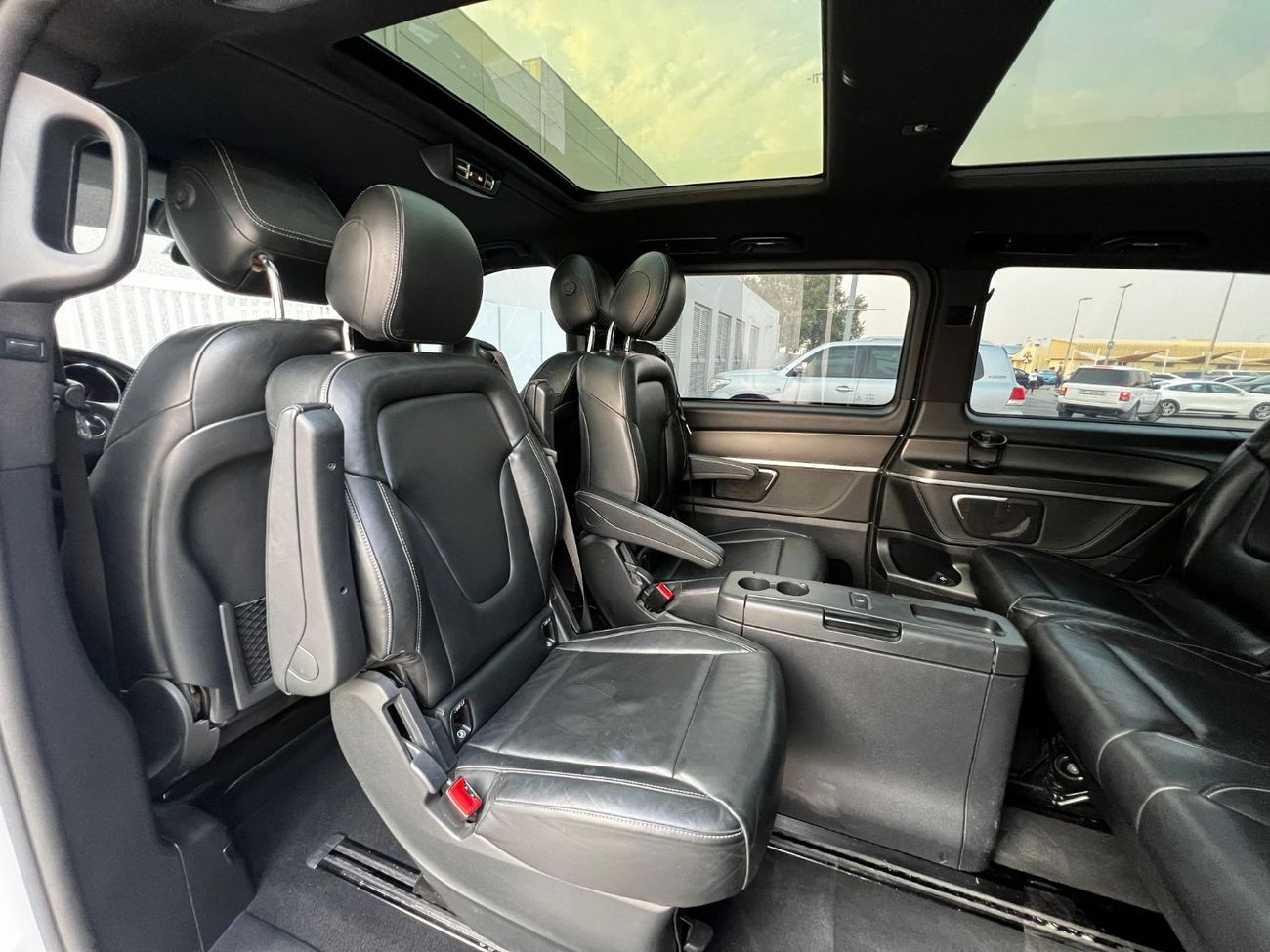 مرسيدس بنز V 250 افانتجارد