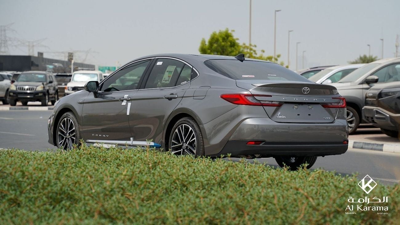 تويوتا كامري LUMIERE HEV - 2.5L Hybrid Engine with Seat Memory & Ventilation, Radar, 360 Camera | GCC Specs