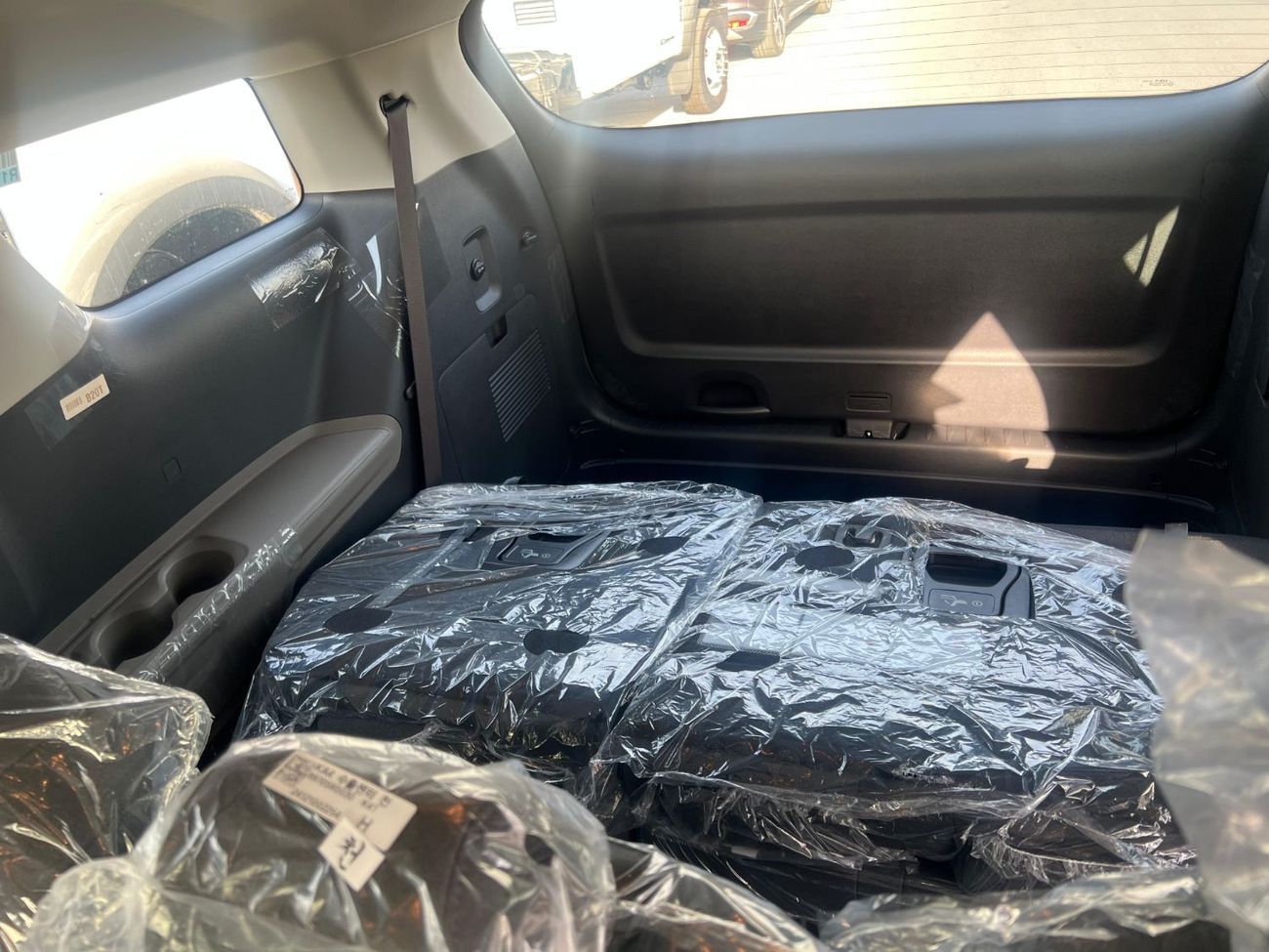 كيا كارنيفال 2025 BRAND NEW KIA CARNIVAL 3.5L, A/T-8 Seater