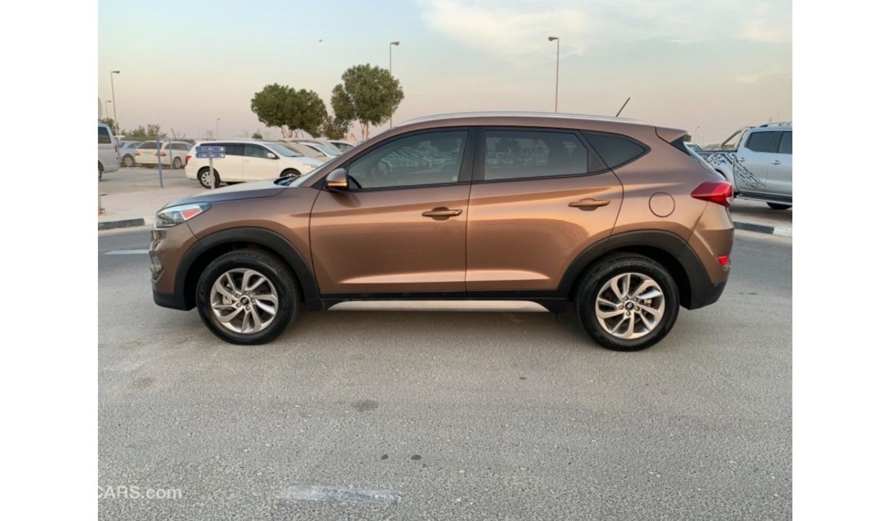 Hyundai Tucson 1.6L 2017 GOLD COLOR HOT LOT