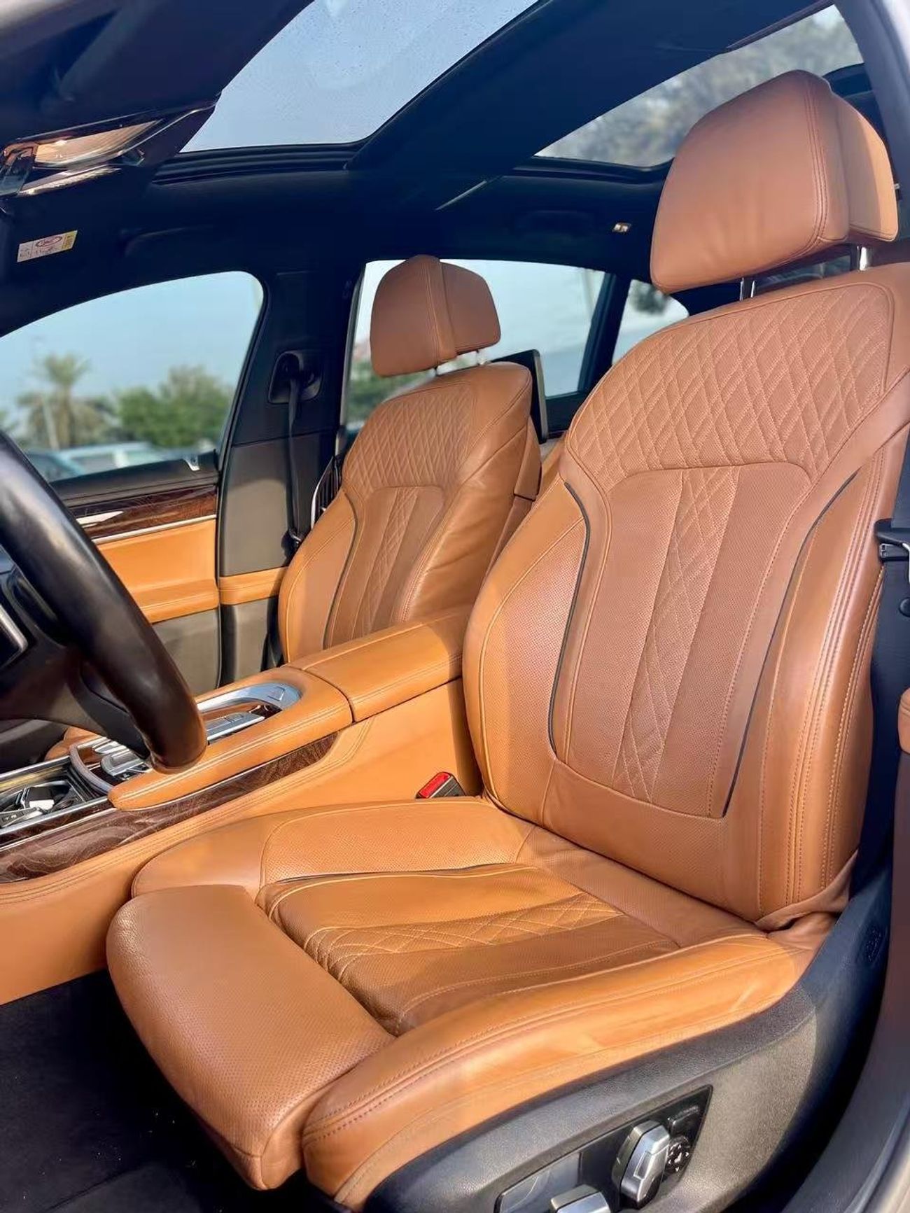 BMW 730Li Luxury 2.0L