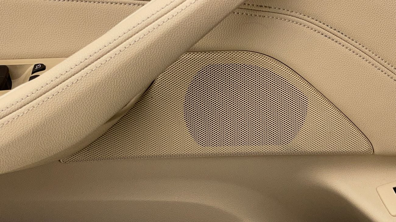 BMW 520i EXCLUSIVE 2 | Zero Down Payment | Home Test Drive