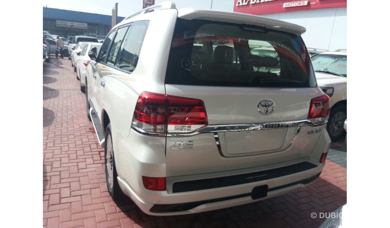 Toyota Land Cruiser VXS WHITE EDITION V8 5.7