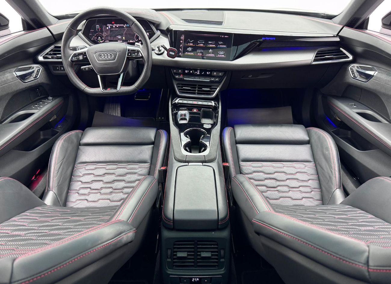 Audi etron GT 2023 Audi RS E-Tron GT, Agency Warranty + Service Contract, Full Options, Low Kms, GCC