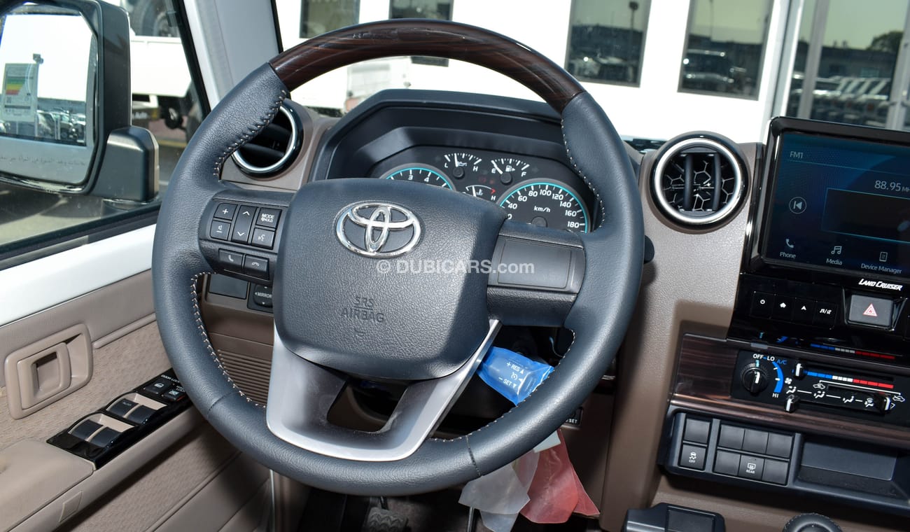 Toyota Land Cruiser 70