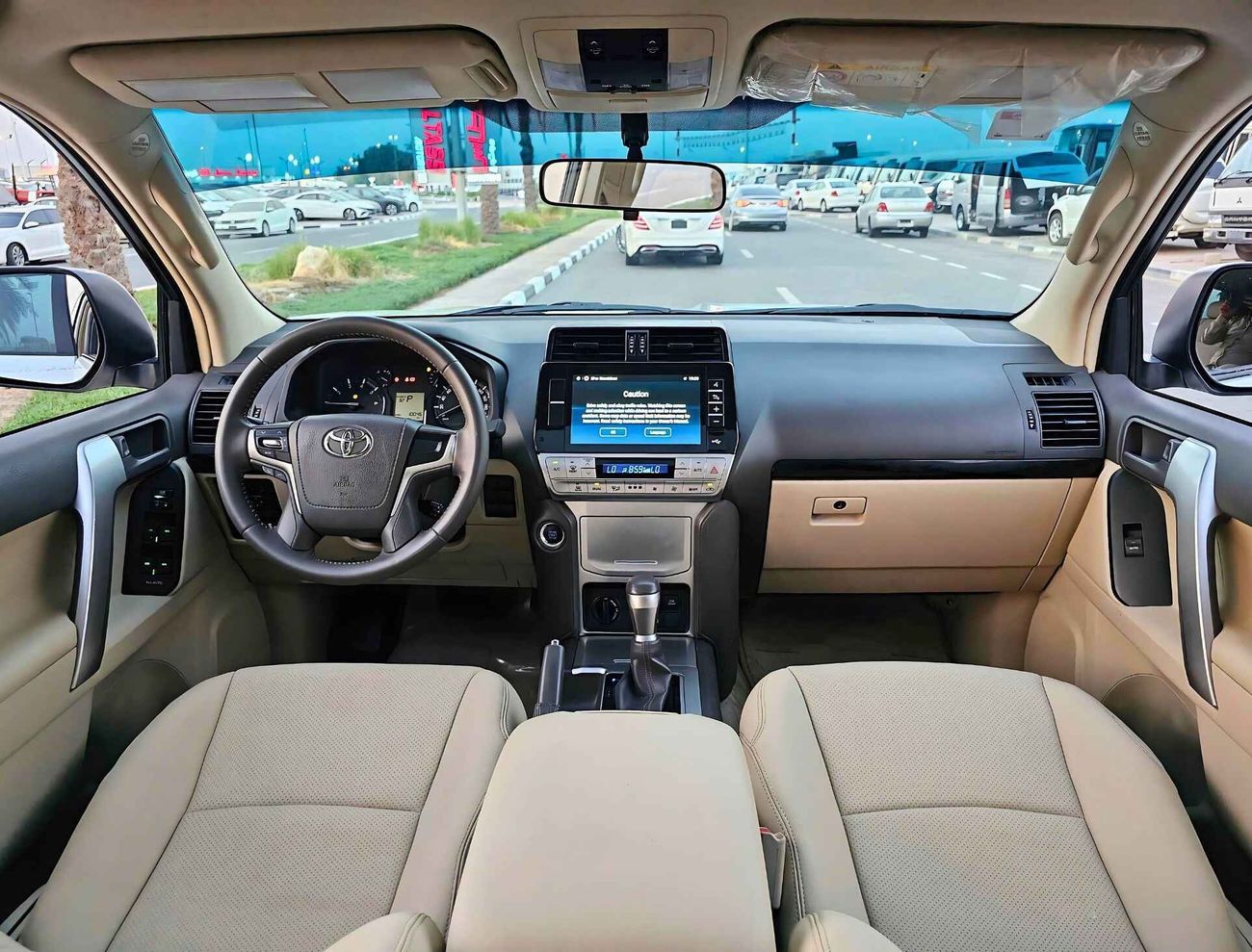 Toyota Prado GXR V6/ SUNROOF/ ORG KMS/ ORG PAINT/ LEATHER SEATS/ 2198 MONTHLY/ LOT# 32638