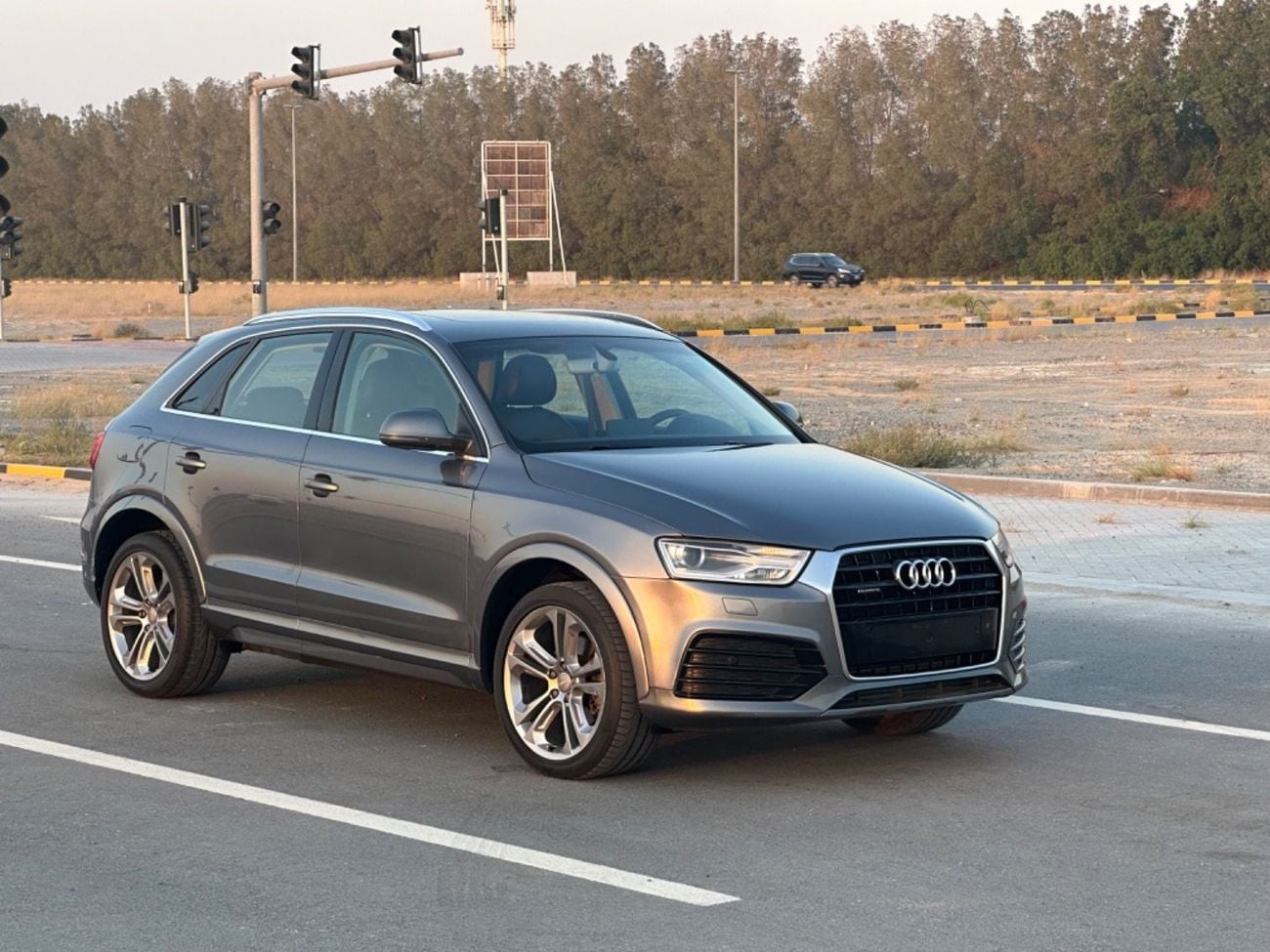 Audi Q3 35 TFSI S-Line MODEL 2016 GCC CAR PERFECT CONDITION INSIDE AND OUTSIDE FULL OPTION