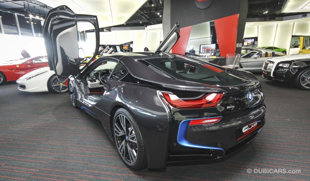 بي أم دبليو i8 eDrive