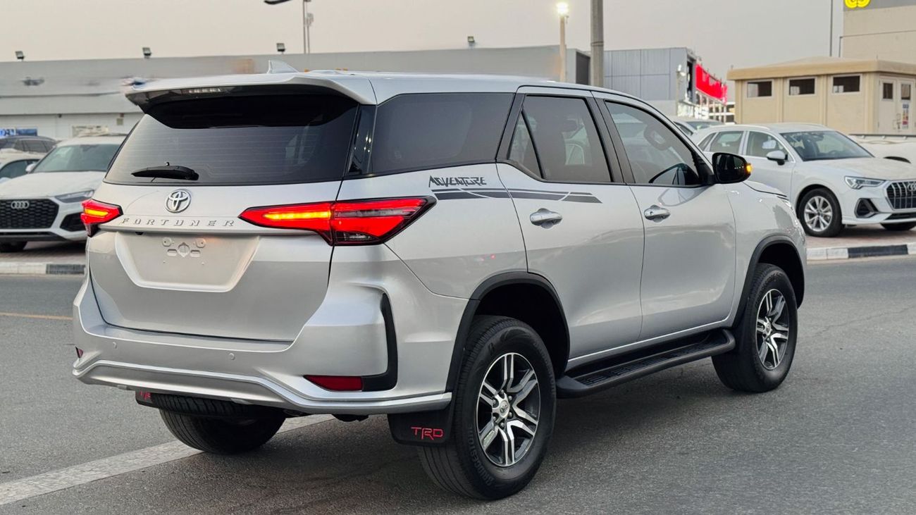 تويوتا فورتونر PREMIUM FEATURES | 2.8L DIESEL ENGINE | AUTOMATIC TRANSMISISON | 2020