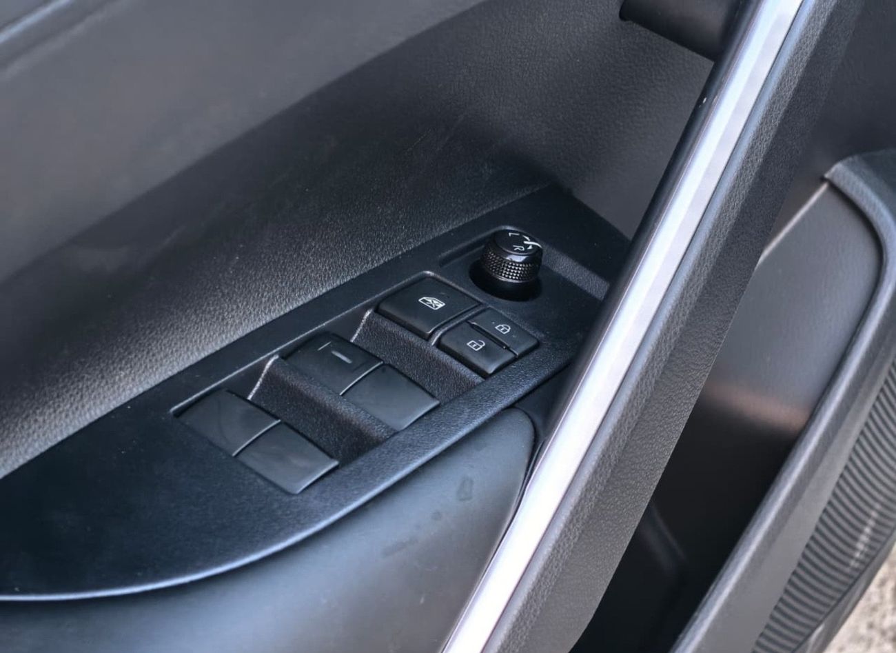 تويوتا كورولا كروس 