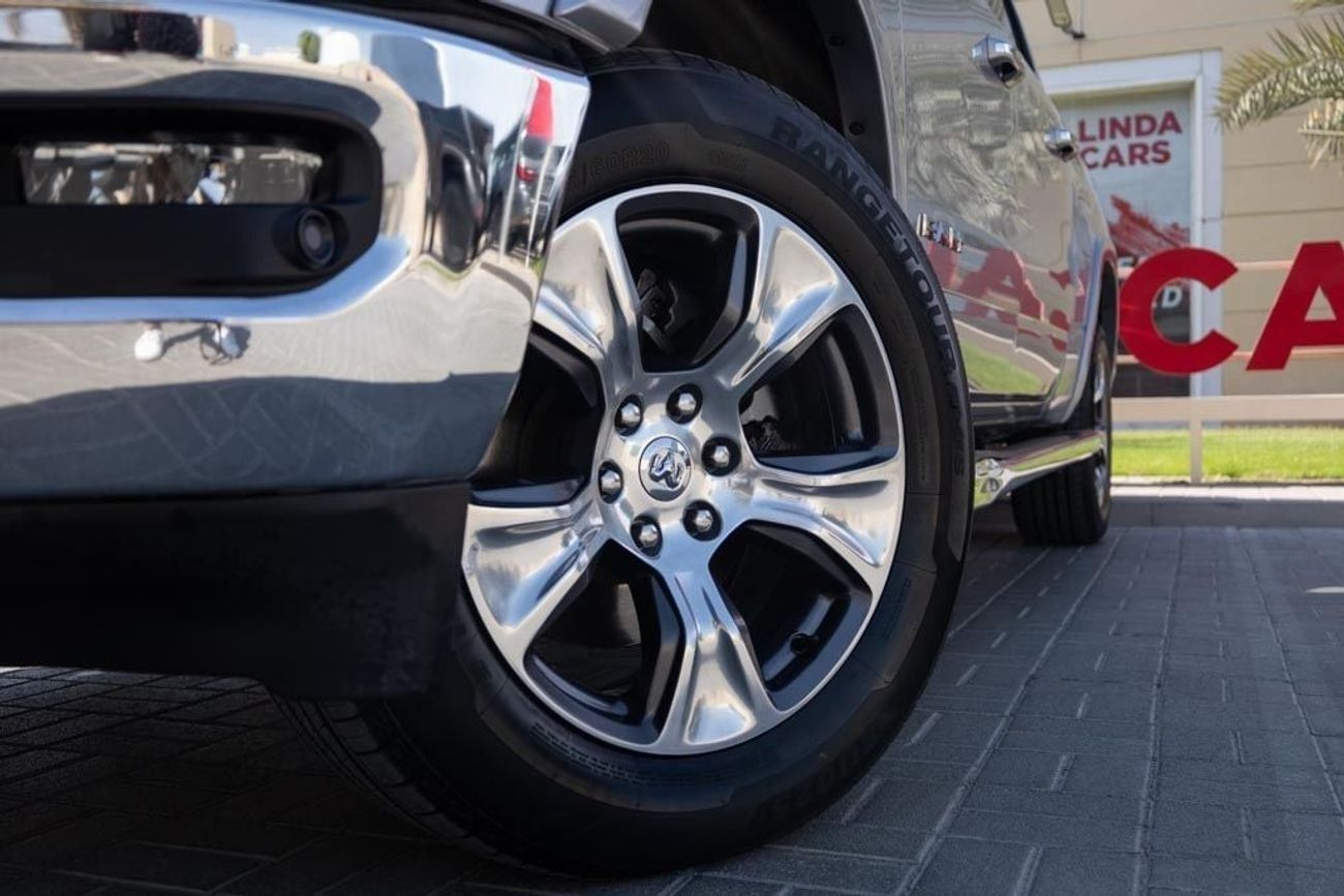 RAM 1500 Laramie 5.7L (5 Seater) RAM 1500 Laramie 2020 GCC under Agency Warranty with Flexible Down-Payment.