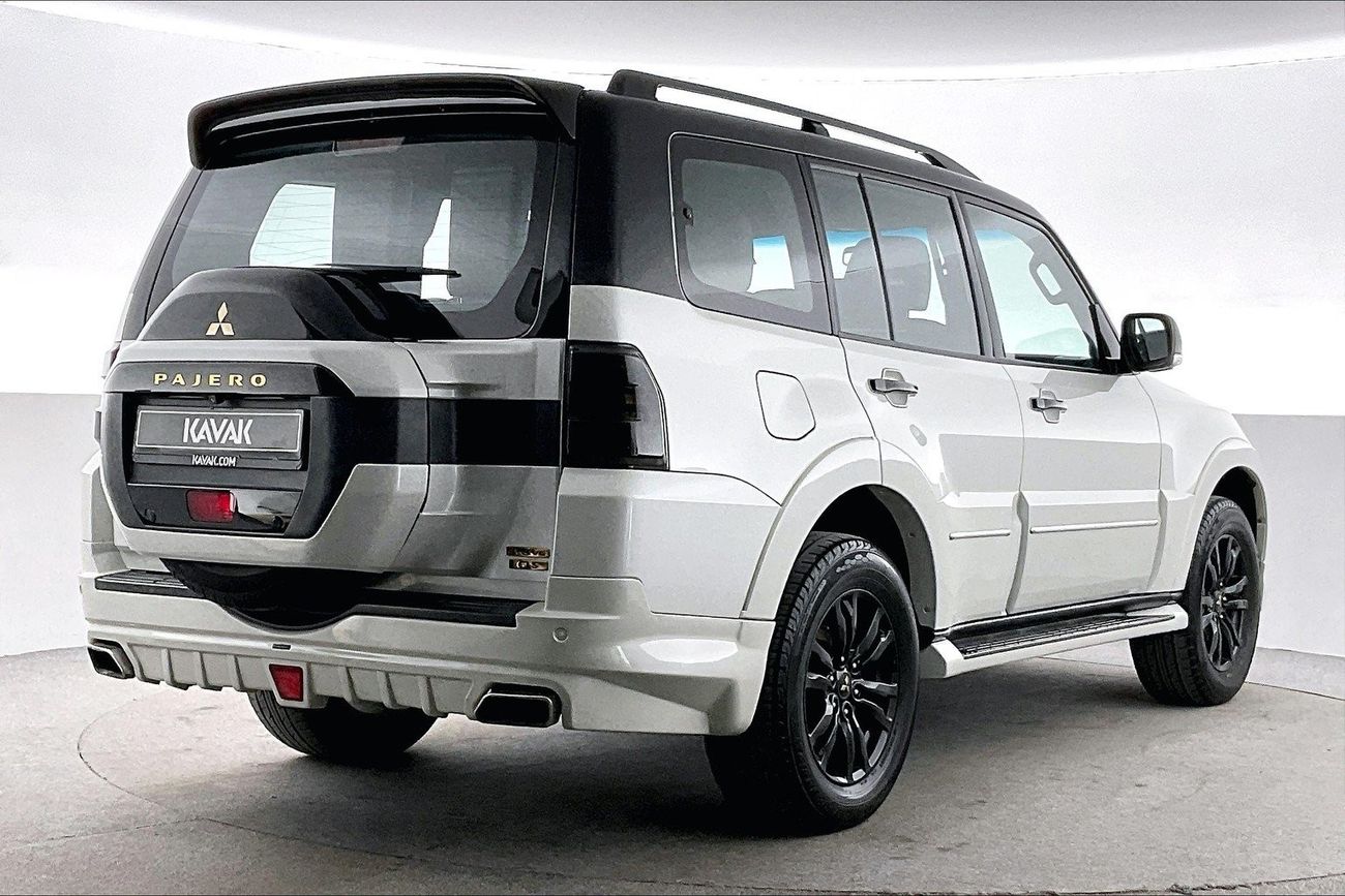 ميتسوبيشي باجيرو Signature Edition | شامل الضمان | 0 ﺪﻔﻋﺓ ﺃﻮﻟﻯ