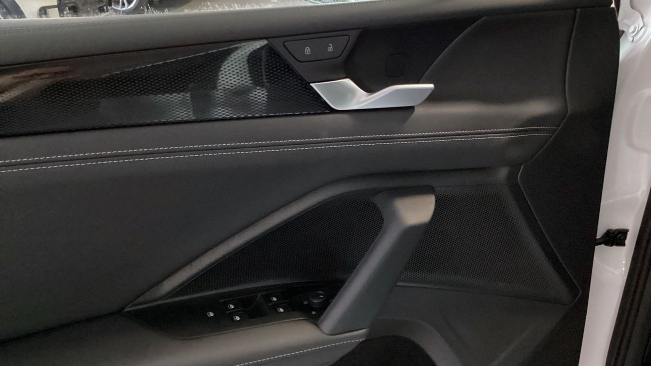 Volkswagen Tiguan Life 1.4L Life | Guaranteed Warranty | 0 Down Payment