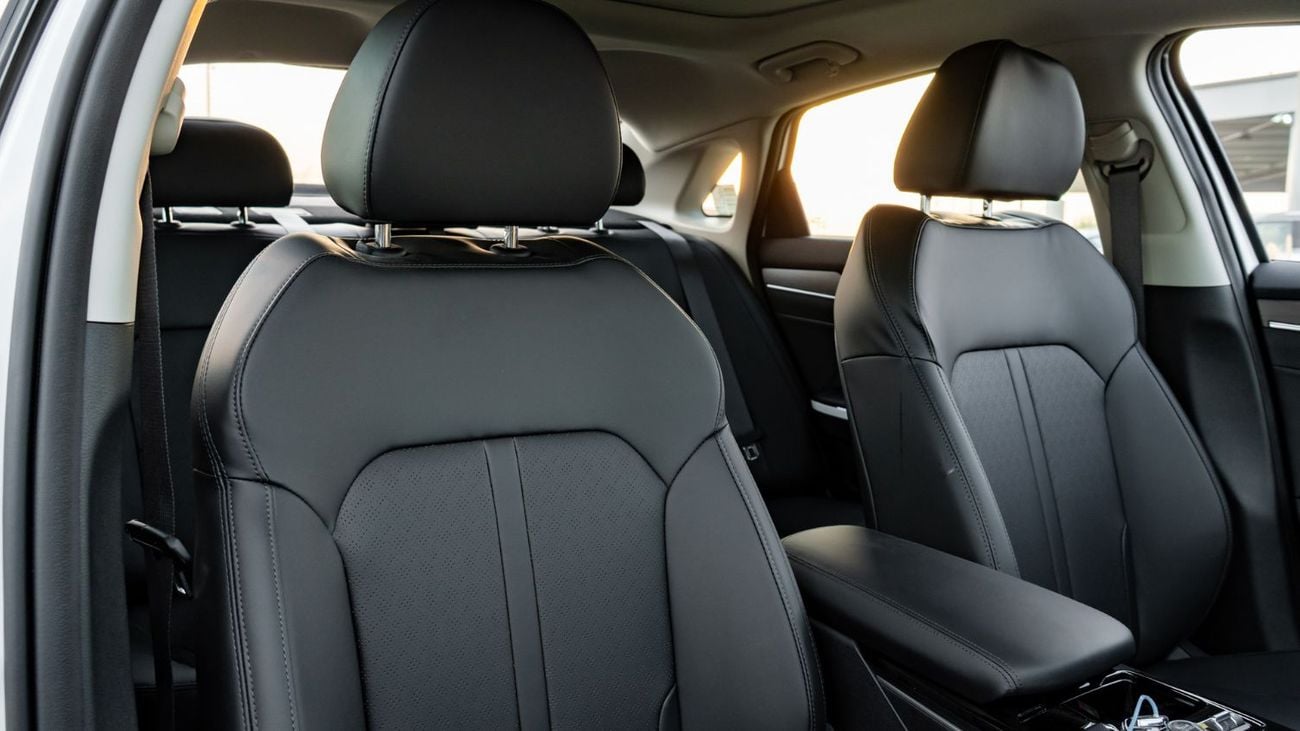 كيا K5 2025 | KIA K5 A/T 1.5T PREMIUM [ EXPORT ONLY ]