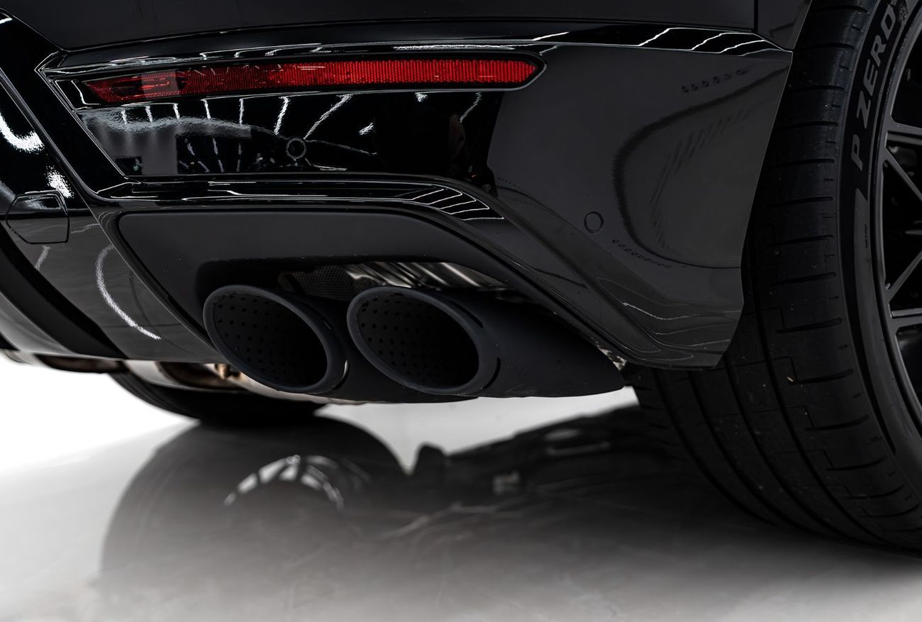 Lamborghini Urus Lamborghini Urus 4.0L V8 Twin-Turbocharged Engine + eMotors