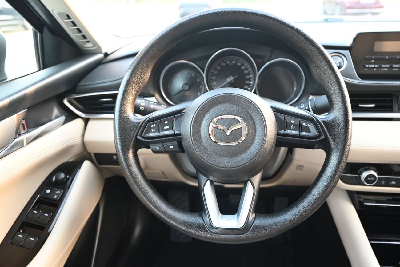 Mazda 6 V 2.5L (184 HP) EMI 920 AED - ACCIDENT FREE - MAZDA 6 V-GRADE 2022 - LOW MILEAGE - MINT CONDITION - 