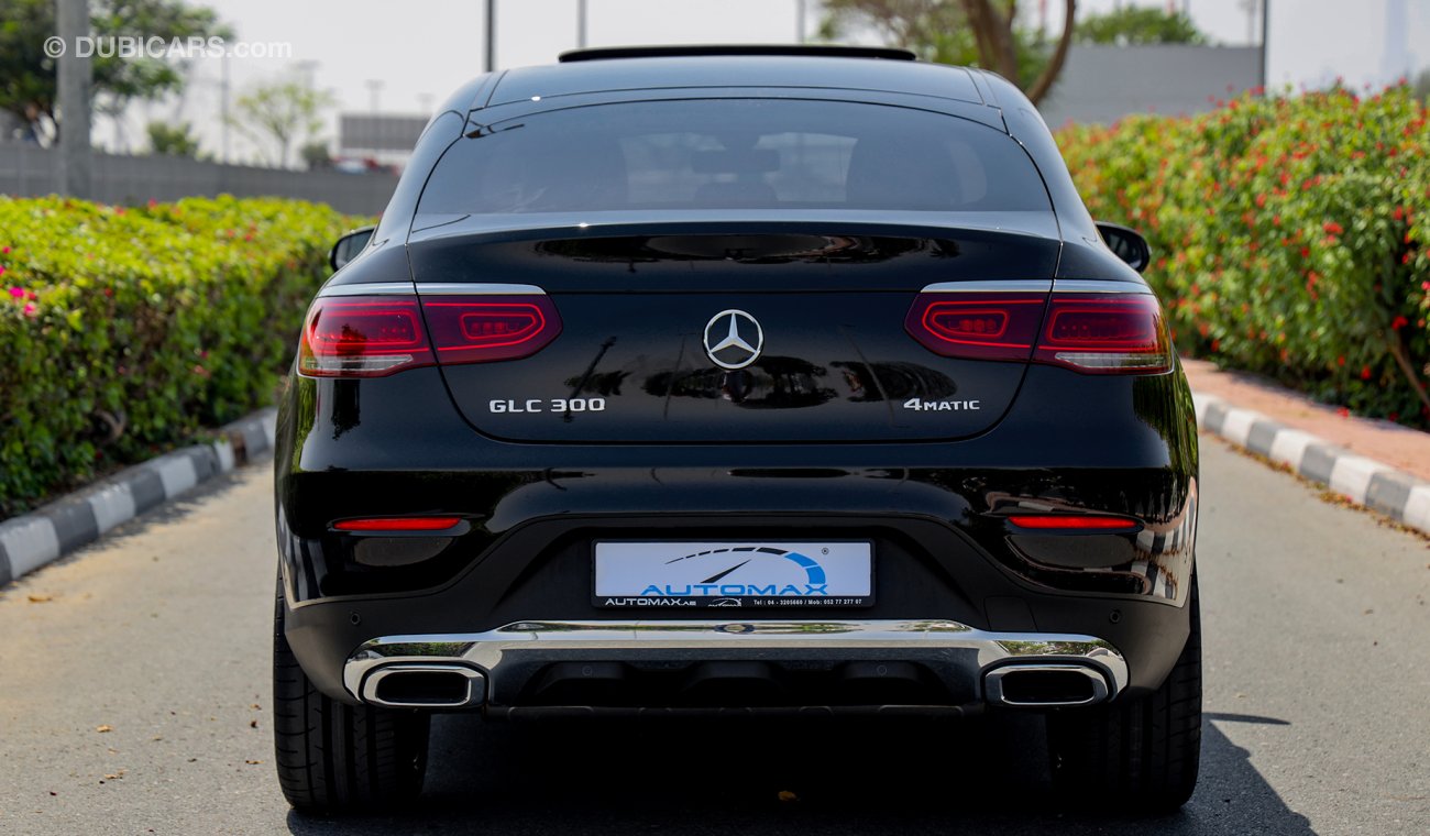 مرسيدس بنز GLC 300 AMG 4Matic ,GCC 0km W/ 3Yrs or 100K km + 3Yrs or 60K Svcs @Official dealer