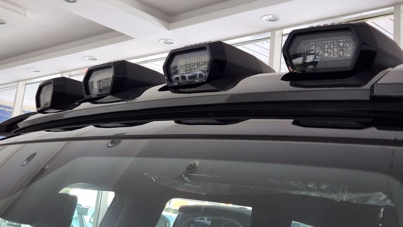 تشنجان ديبال جي 318 FULL OPTION - 424 HORSEPOWER - 0-100 IN 6.3 S - 1200 KM RANGE