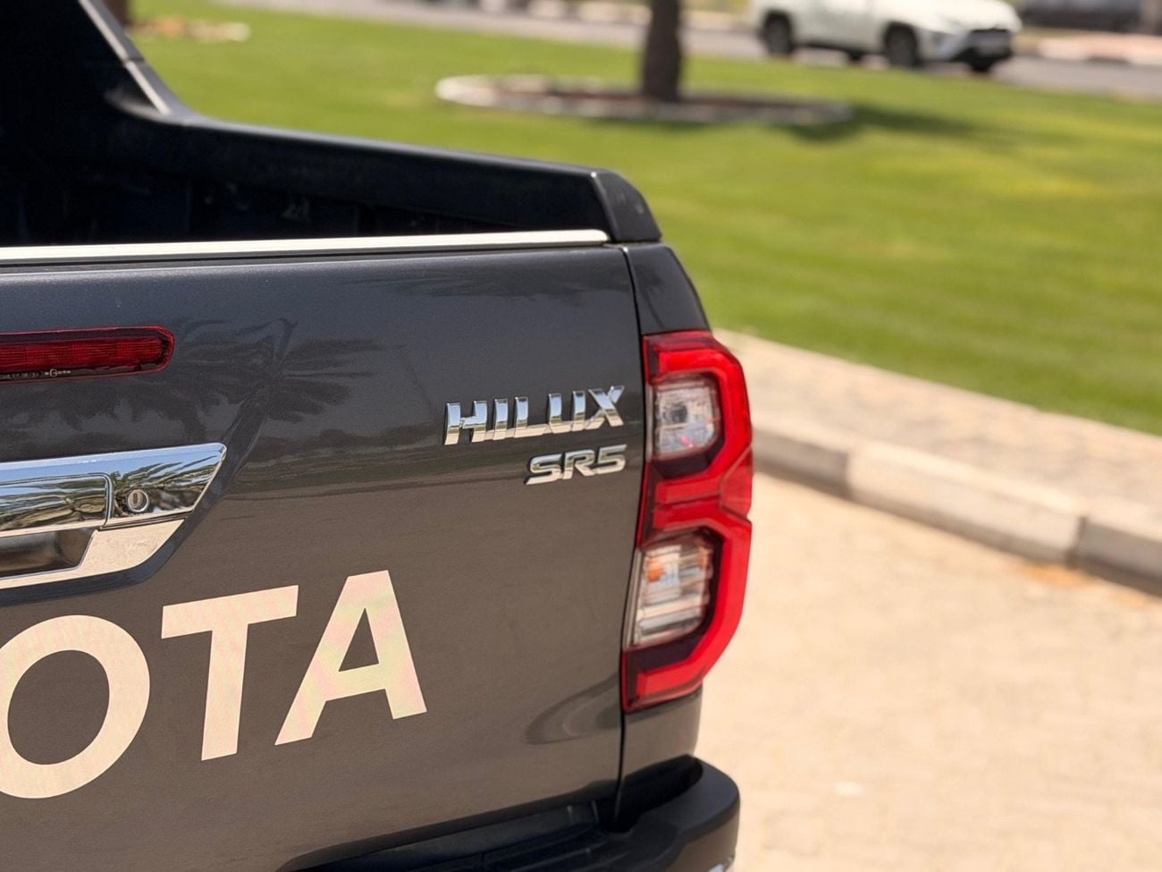 Toyota Hilux SR5 export from Australia