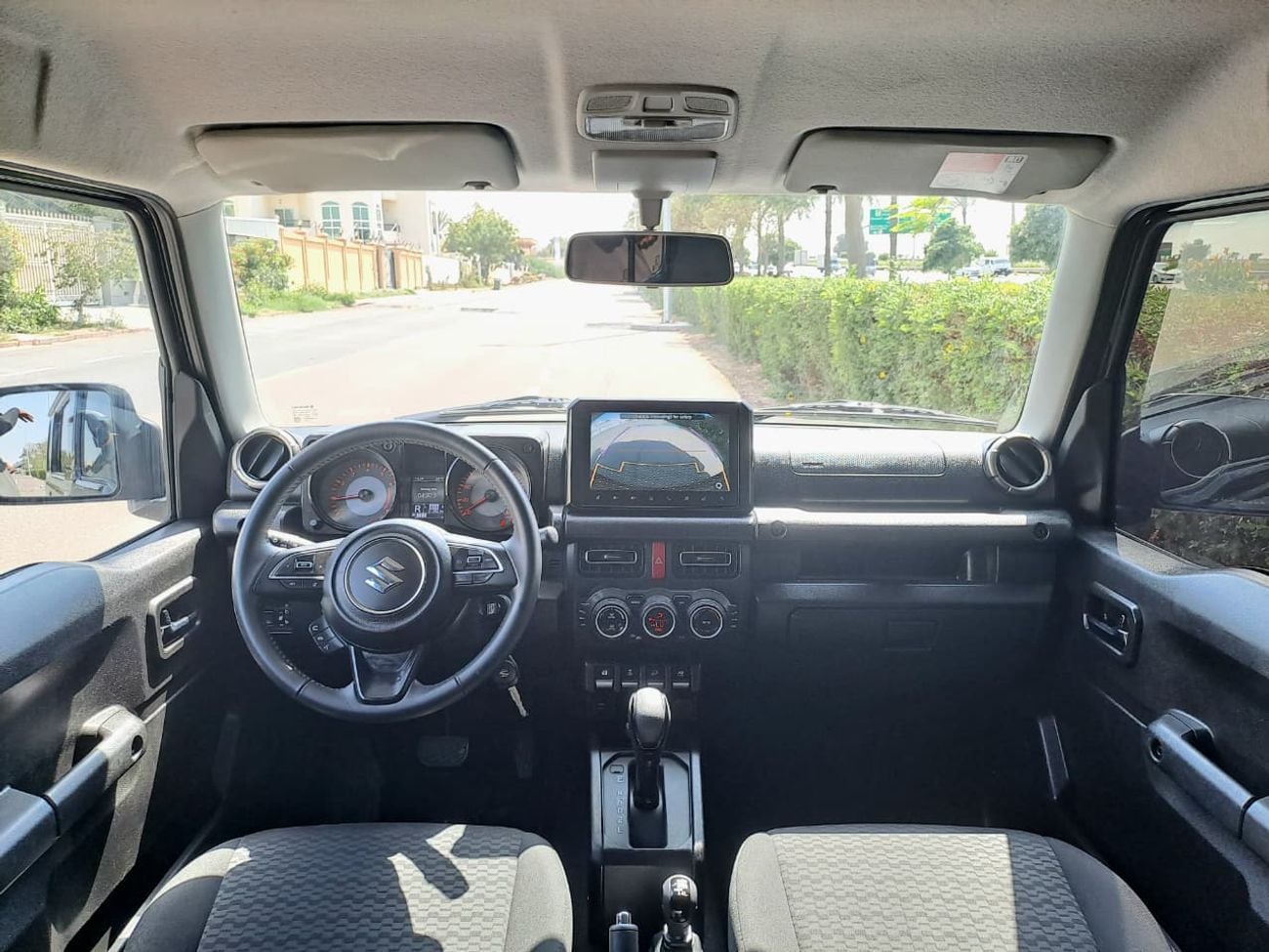 Suzuki Jimny GLX 1.5L (5-Doors) 1057-MONTHLY | 1.5 L | 4WD | GCC | CRUISE CONTROL I GPS I ACCIDENT FREE
