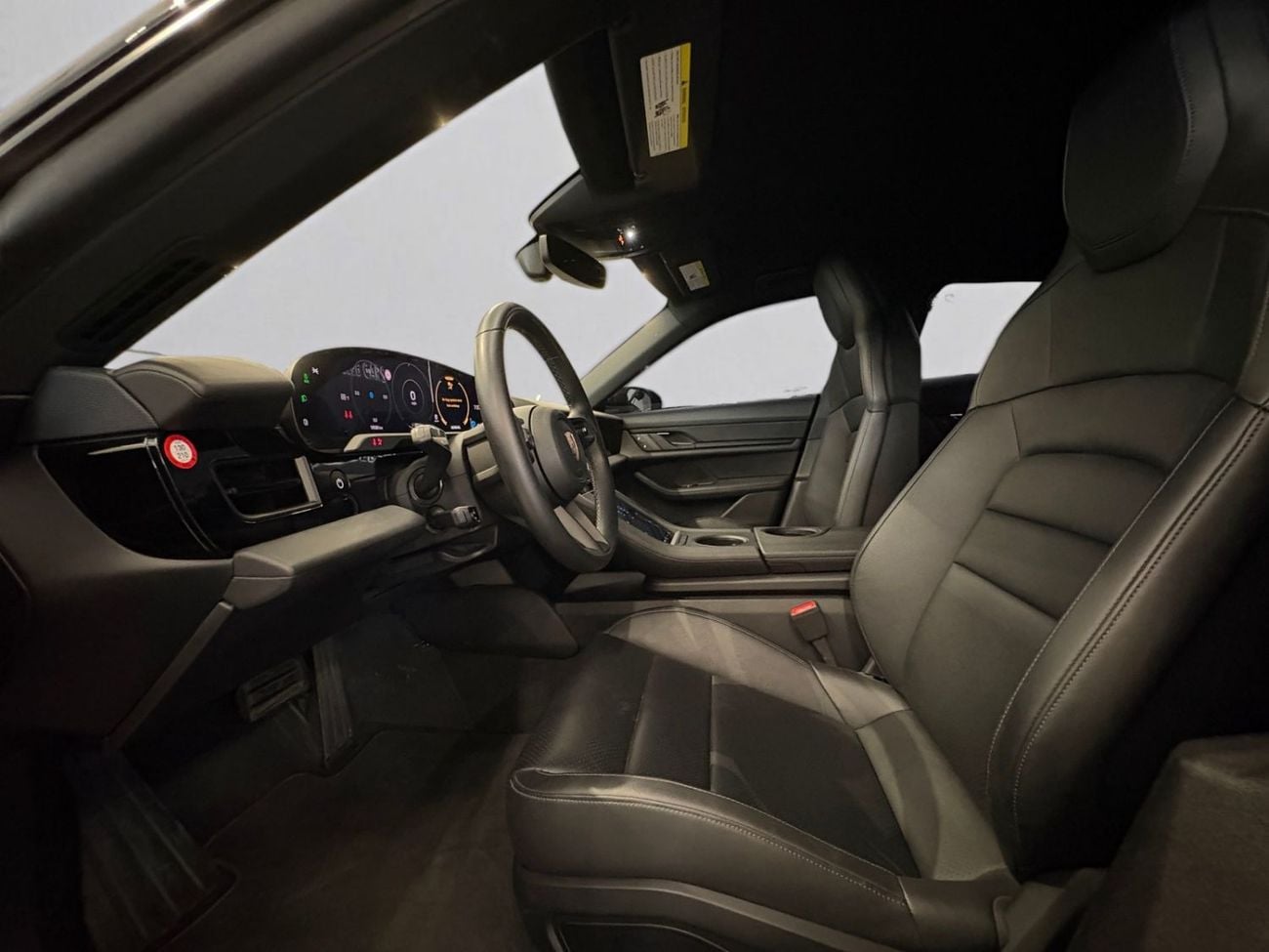 بورش تايكان AED 3,520 P.M | 0% DOWN PAYMENT | PORSCHE TAYCAN STANDARD | EV | 2023 | AMERICAN SPECS