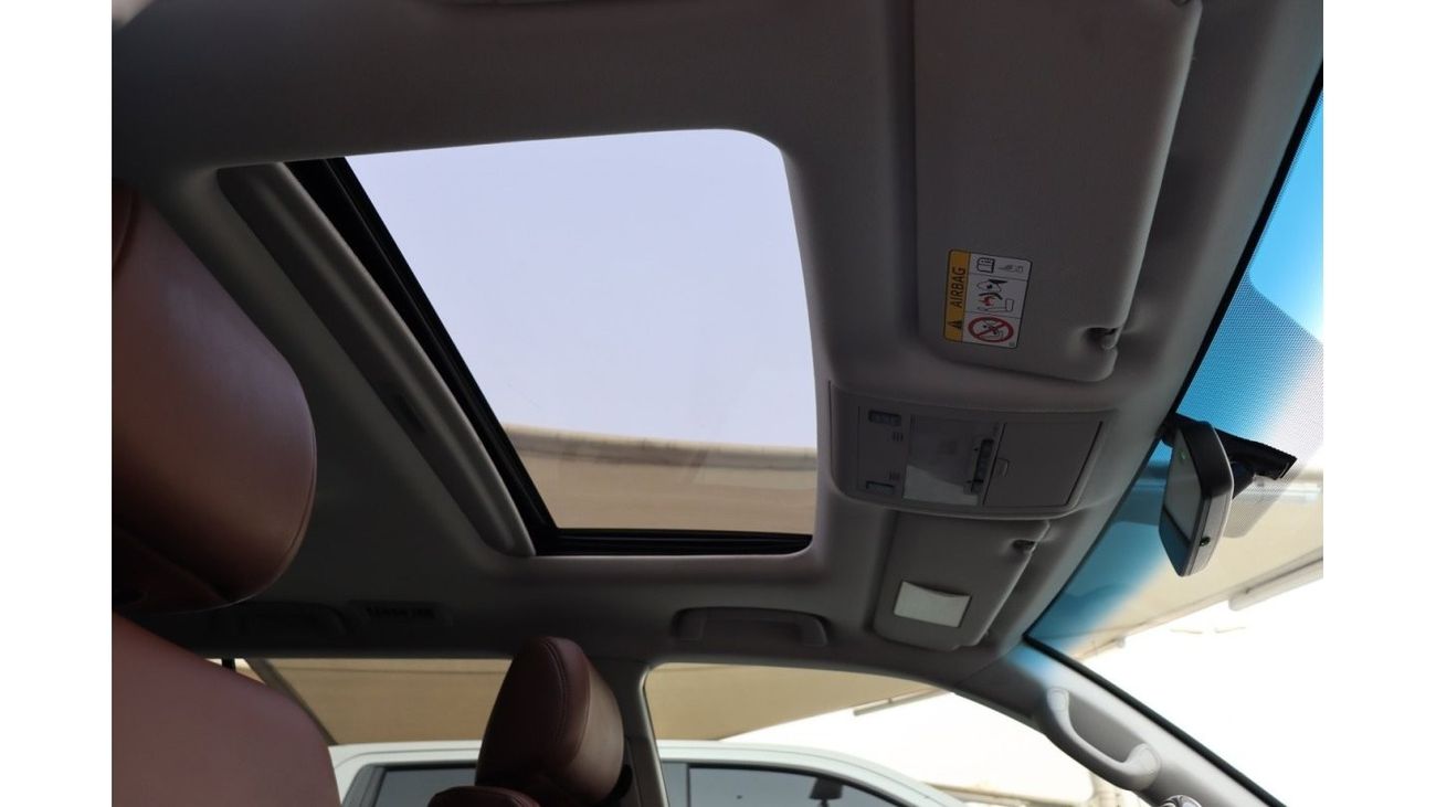 Toyota Land Cruiser GXR GT Toyota Land Cruiser GX.R Grand Touring / V6 / 2019 / GCC / Free Accident  / Only 86,000KM