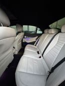 Mercedes-Benz E300 Premium 2.0L