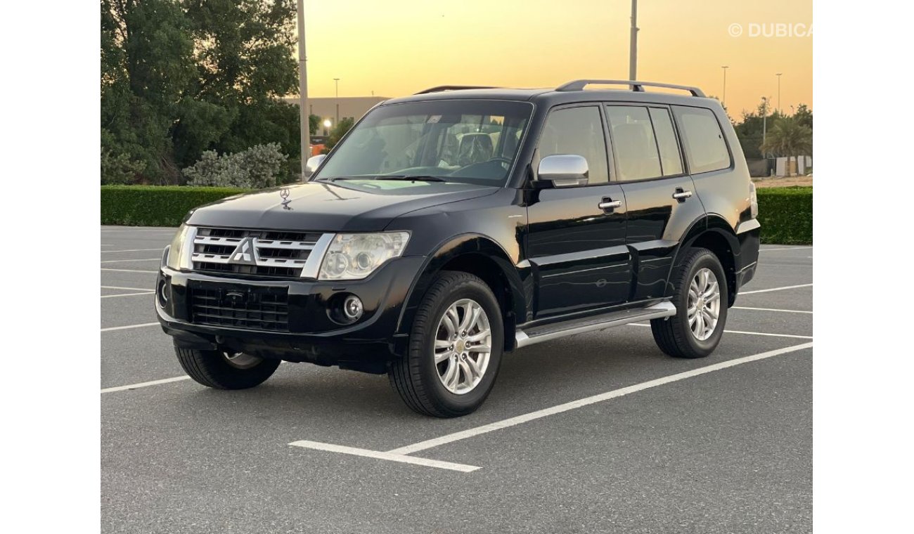 Mitsubishi Pajero باجيرو 2014