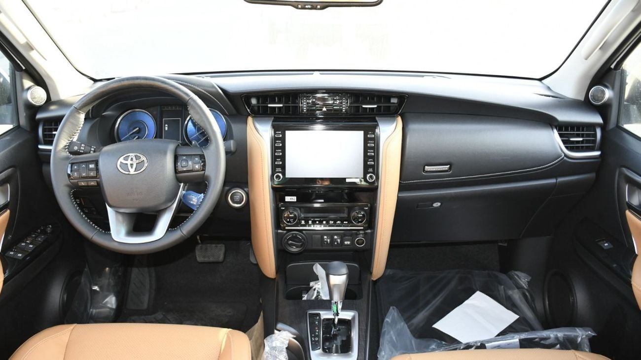 Toyota Fortuner VXR 4.0L (278 HP) VXR V6 4.0L Petrol Full Option 2025YM
