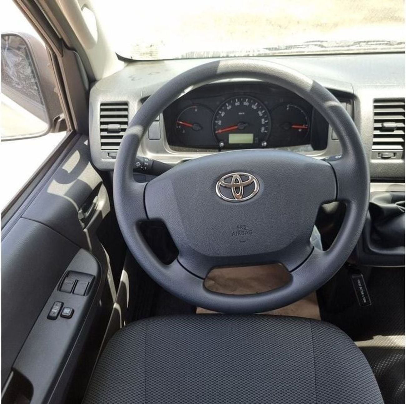 تويوتا هاياس GL TOYOTA HIACE 2.7 13 STR MT HIGHROOF 2024 MODEL